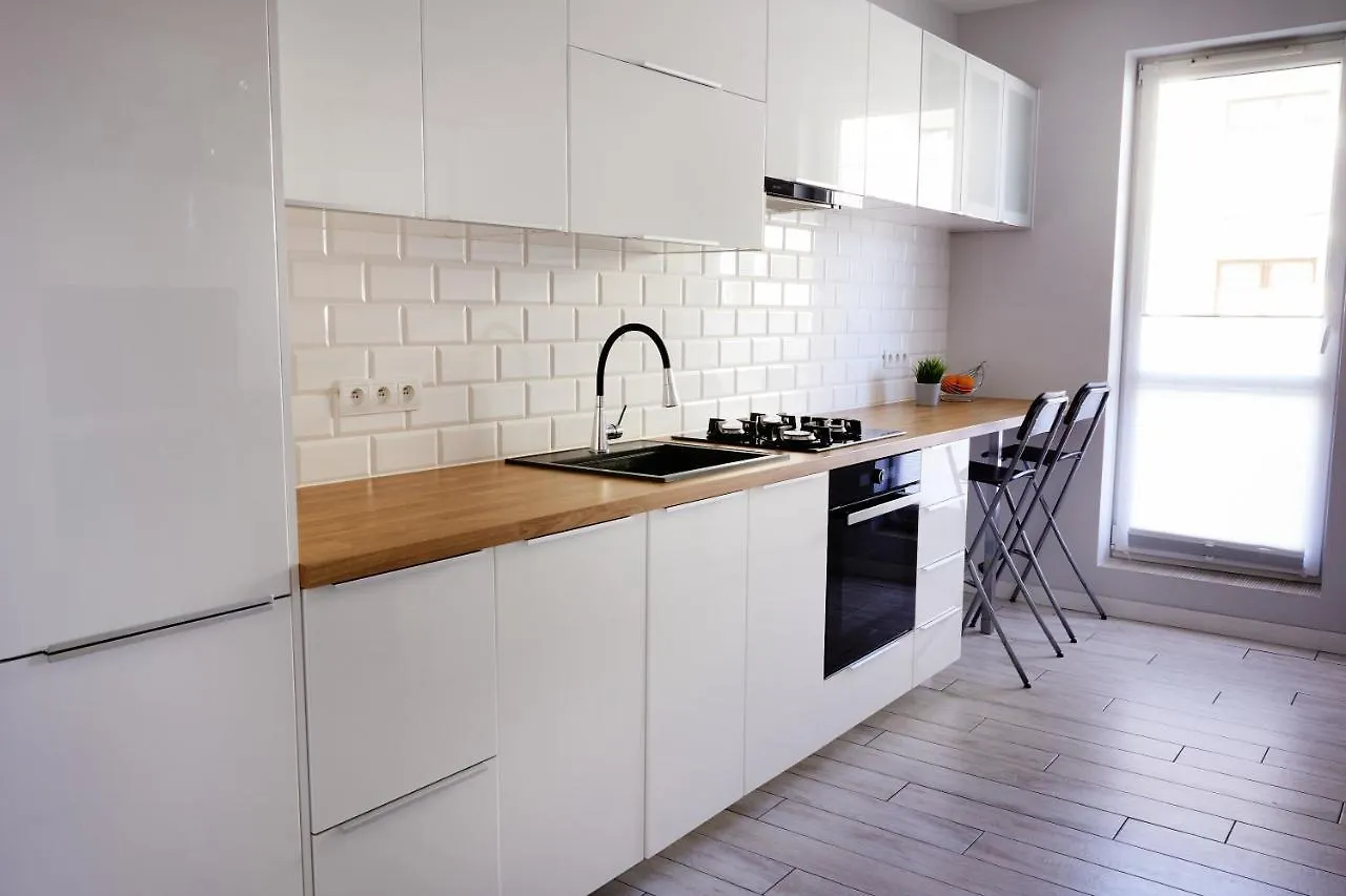 Warsaw Apartments - Parking, Quiet Neighbourhood - By Rentujemy