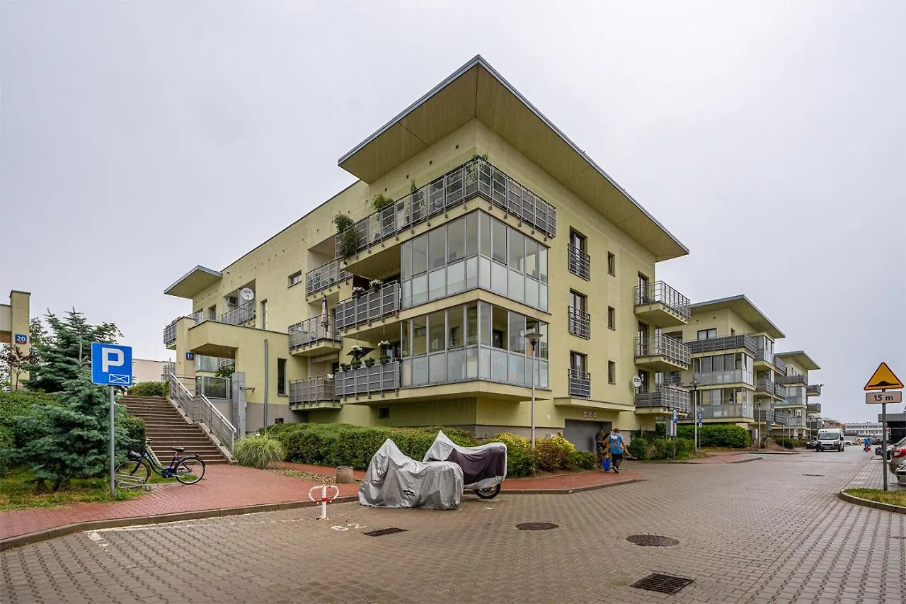 Warsaw Apartments - Parking, Quiet Neighbourhood - By Rentujemy